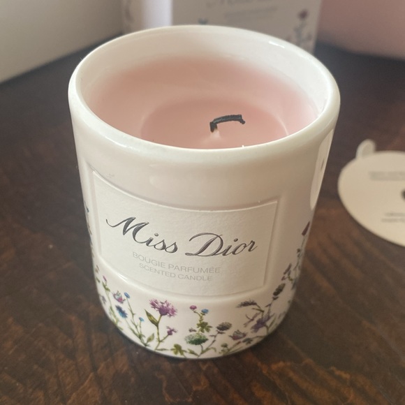 Dior Limited Edition Gift Set - Picture 5 of 10